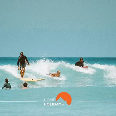 #169 T3 Medronheira By Holidays 公寓