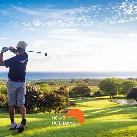 #169 T3 Medronheira By Holidays 公寓 *