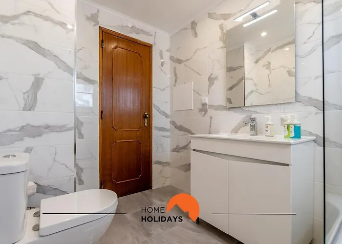 Appartamento #169 T3 Medronheira By Holidays