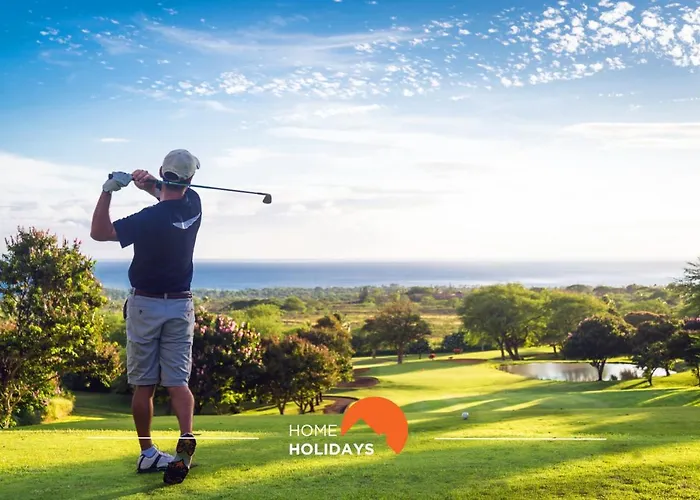 #169 T3 Medronheira By Holidays Appartamento *