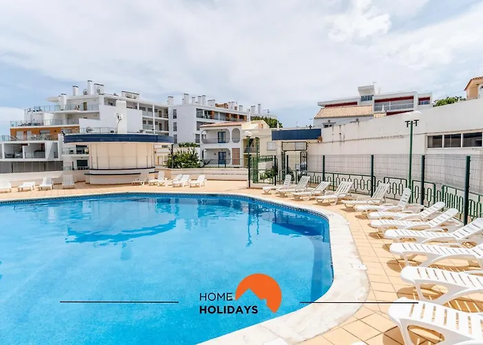 #169 T3 Medronheira By Holidays